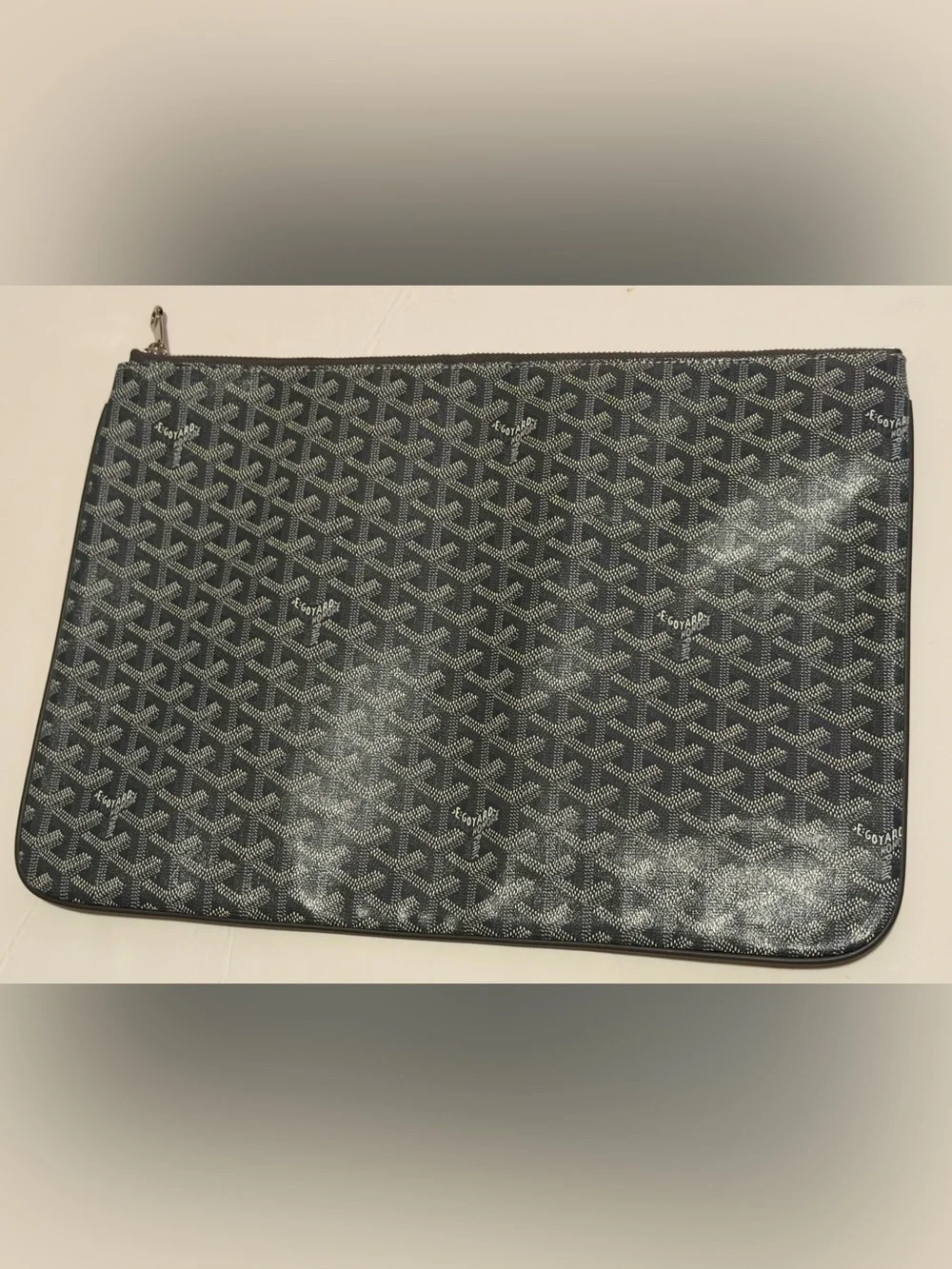 Goyard signature light